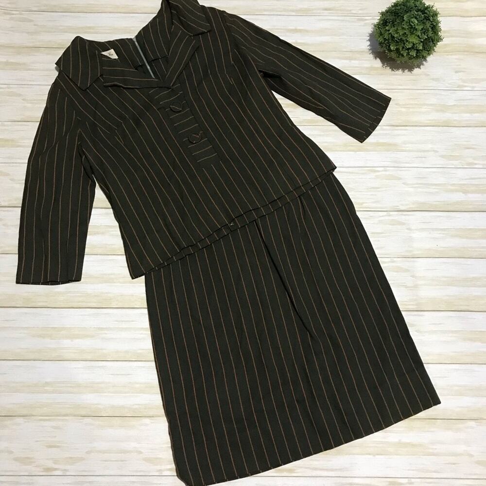 Vintage 1960 1970 Green Orange Pin Striped Skirt Suit Set Women’s Size 6‎